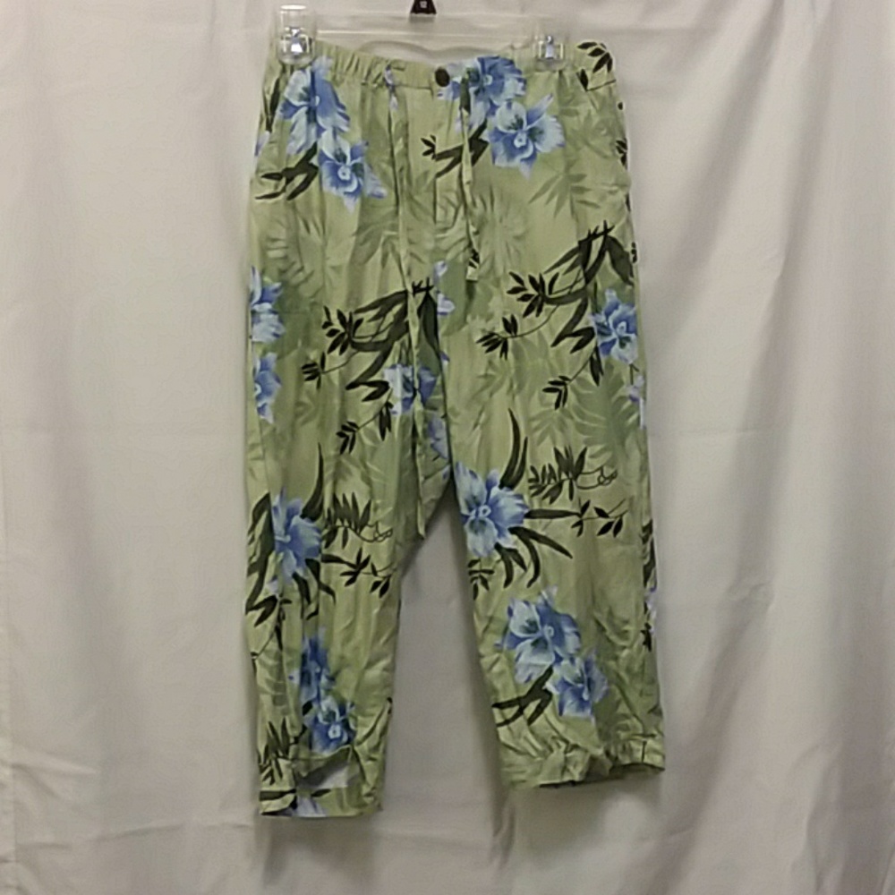 Floral capri